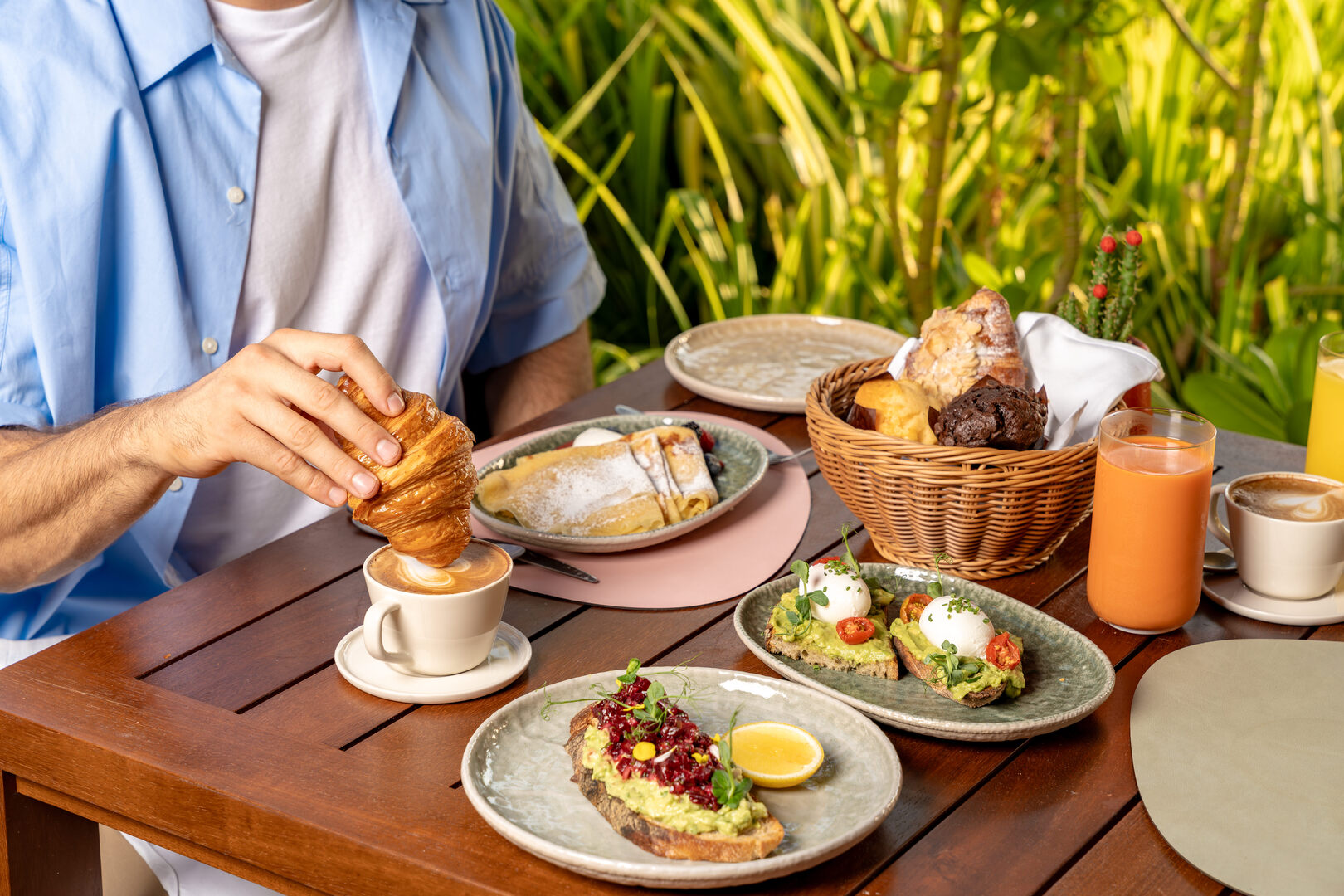 Banyan Tree Breakfast
